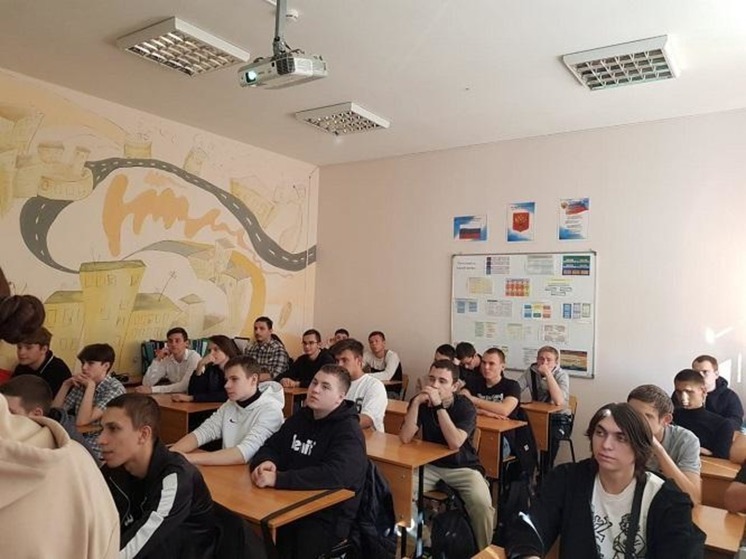 Краснодарским студентам рассказали о способах борьбы с интернет-зависимостью
