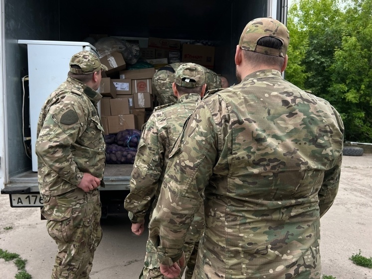 Из Орловской области в зону СВО отвезут 60 тонн воды и 100 тонн овощей