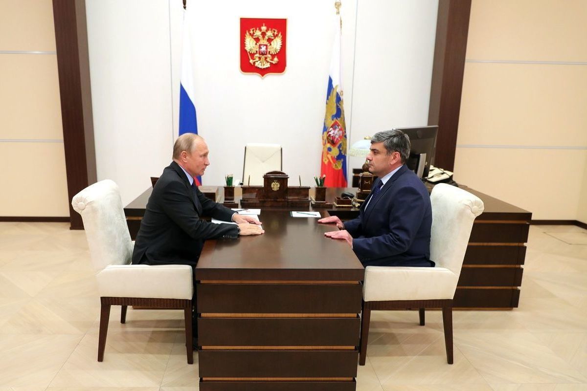 Песков анонсировал встречу Путина с главой российского региона