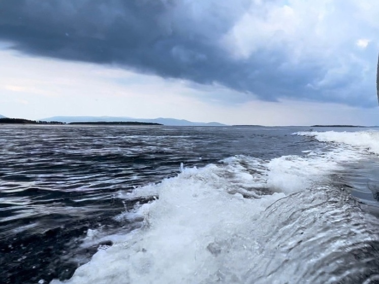 Выход маломерных судов в Баренцево море запретили из-за непогоды
