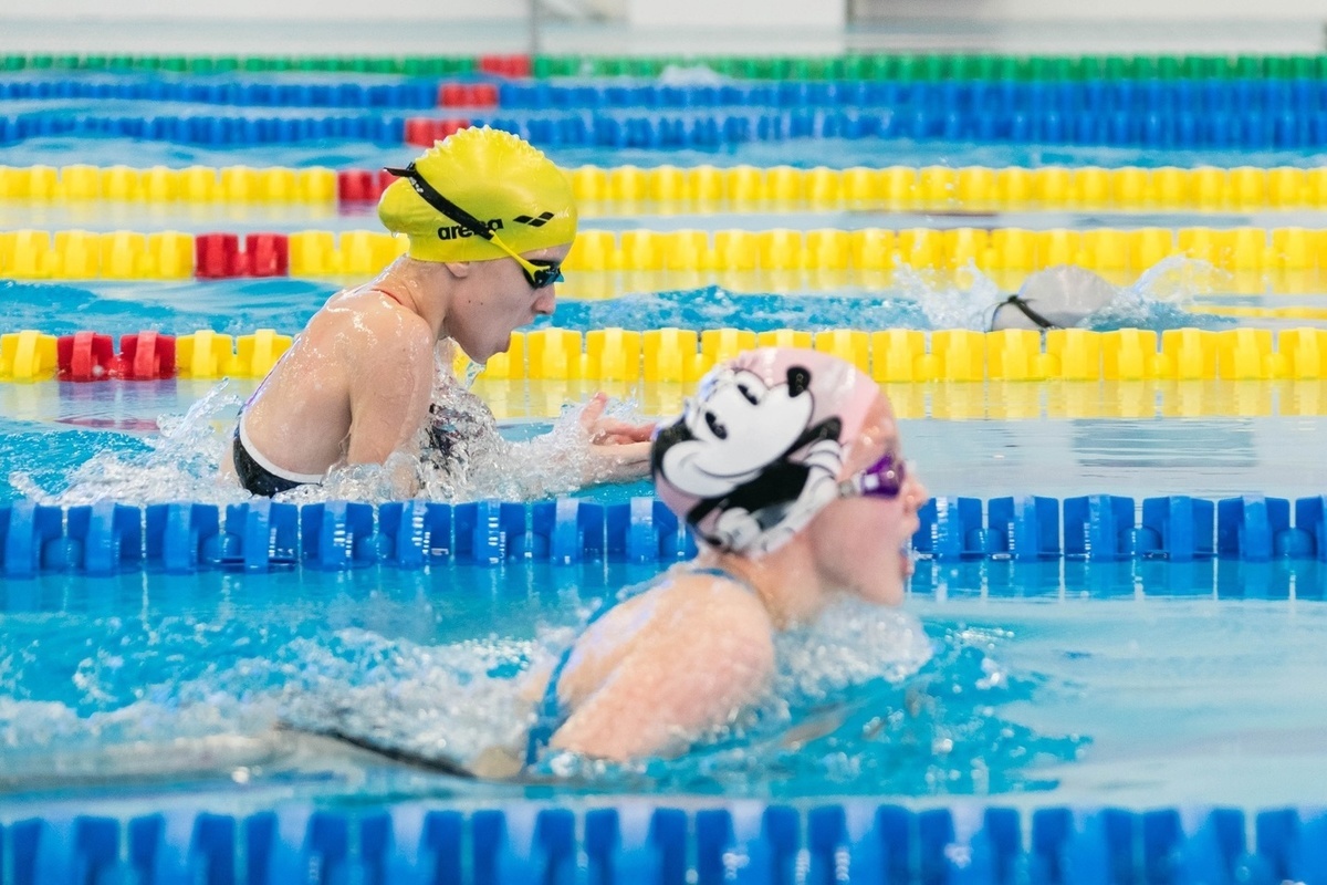 В Сургуте завершились всероссийские соревнования по плаванию «Северное сияние»