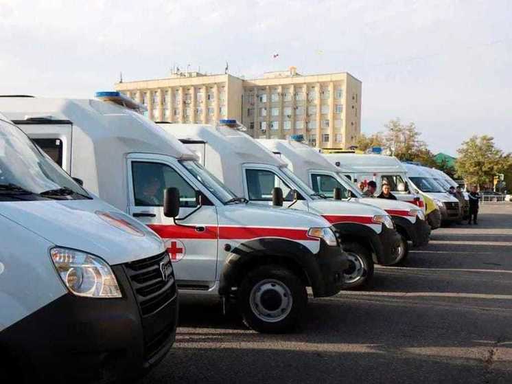 В Калмыкию поступили новые кареты скорой помощи