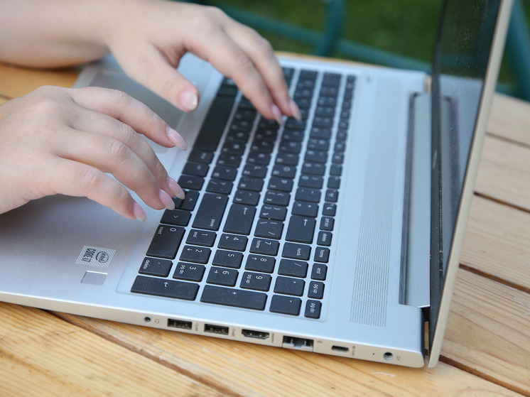 Подросток взломал систему одного из гипермаркетов и украл деньги