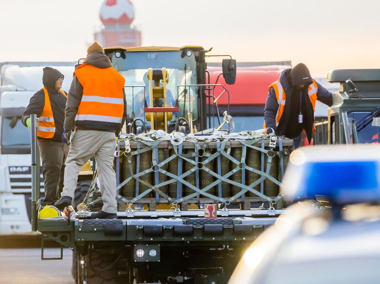 Украинский министр Камышин потребовал от Запада больше инвестиций в оружие