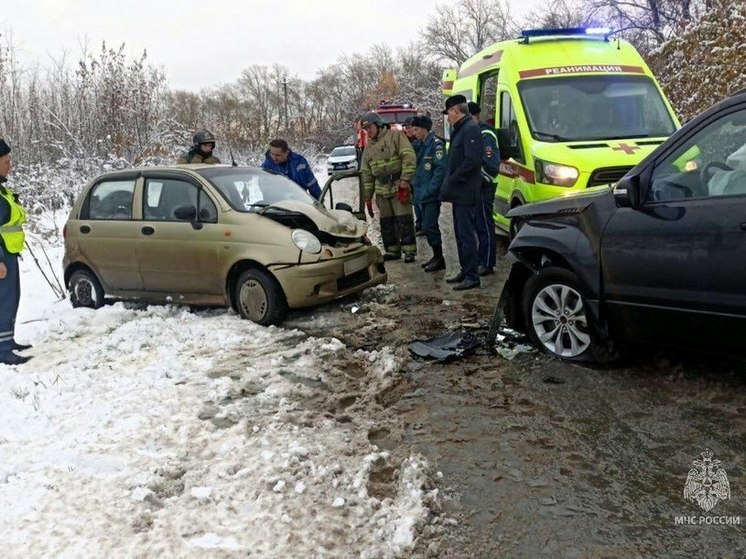В Коркино при столкновении двух легковушек пострадала женщина
