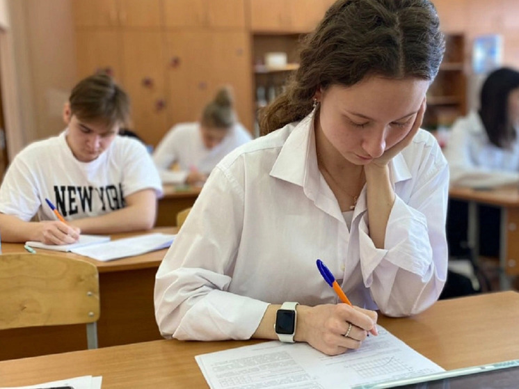 На Ямале 58 одаренных школьников получили сертификаты «ЯНАОлимп»