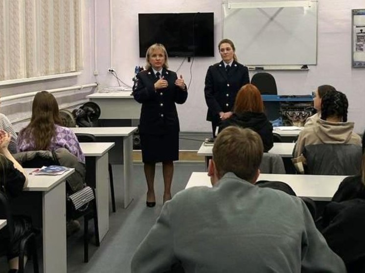 В новгородских автошколах проходит акция «Начни движение БЕЗопасно!»