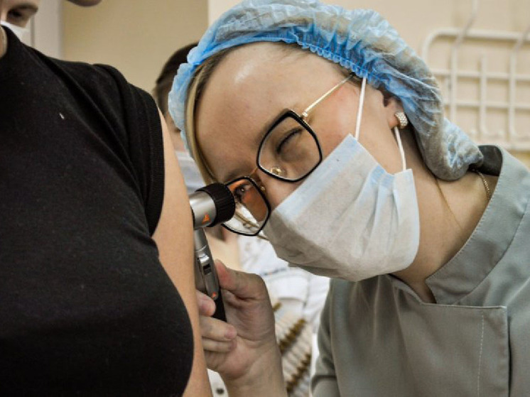 В Курском онкоцентре провели бесплатный осмотр почти 200 пациентов