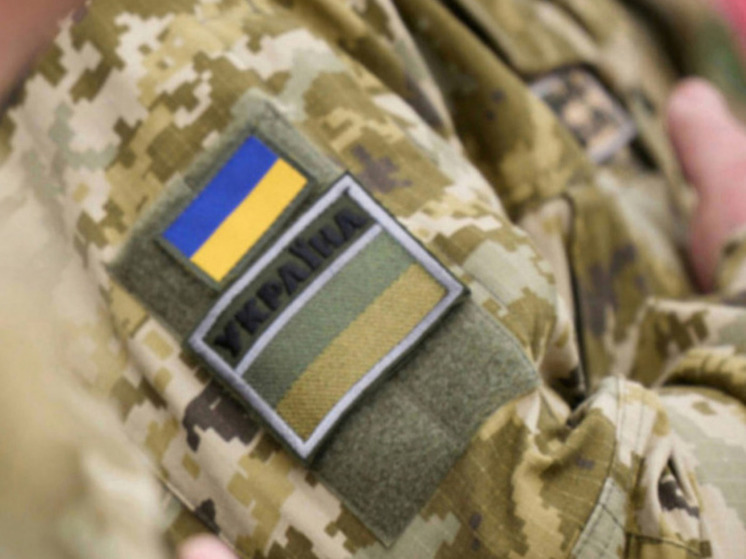 NI: Запад игнорирует превращение Украины в националистическую страну