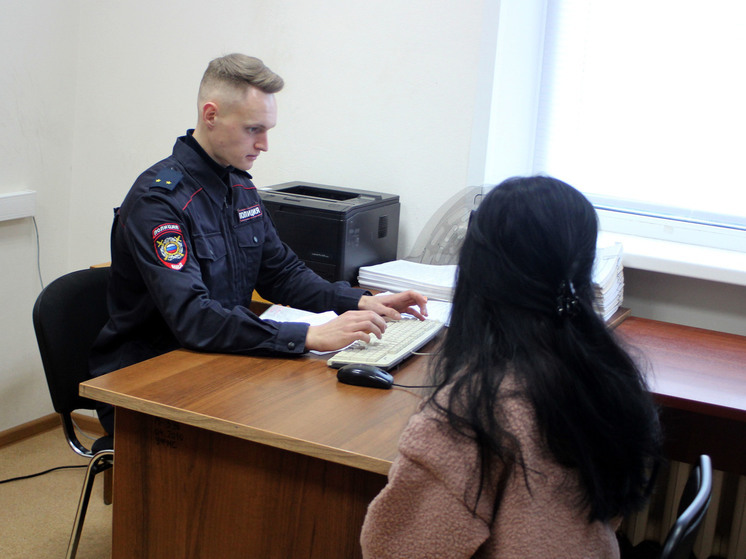 В Орле девушка воспользовалась доверием пенсионерки и украла у неё более 100 тысяч рублей