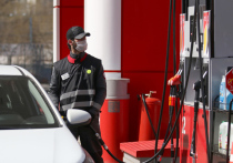 Автомобилисты России вынуждены сокращать километраж поездок из-за растущих цен на топливо