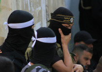 Члены «Исламского движения сопротивления» (ХАМАС) используют переговоры по освобождению заложников с целью расколоть правительство Израиля, пишет Times