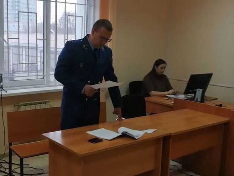 В рассмотрении вопроса об усыновлении несовершеннолетней участвовал прокурор Орловской области