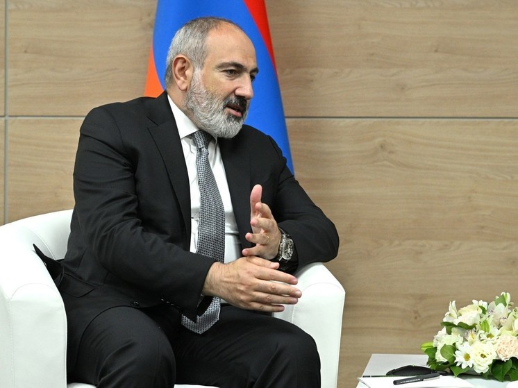 Пашинян не видит преимуществ в присутствии российских военных баз в Армении