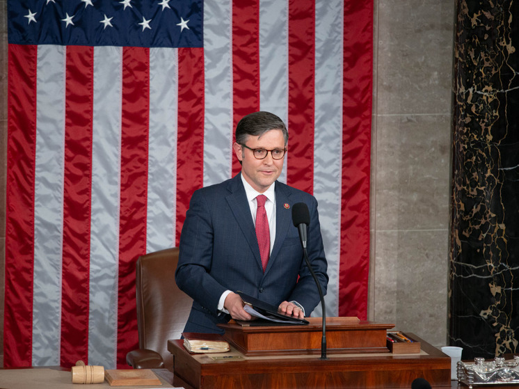 Hill: спикер Джонсон стал скептиком в отношении Украины