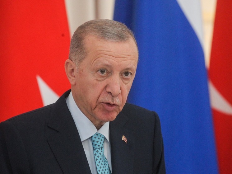 Эрдоган обвинил Запад в нарушении международного права из-за поддержки Израиля