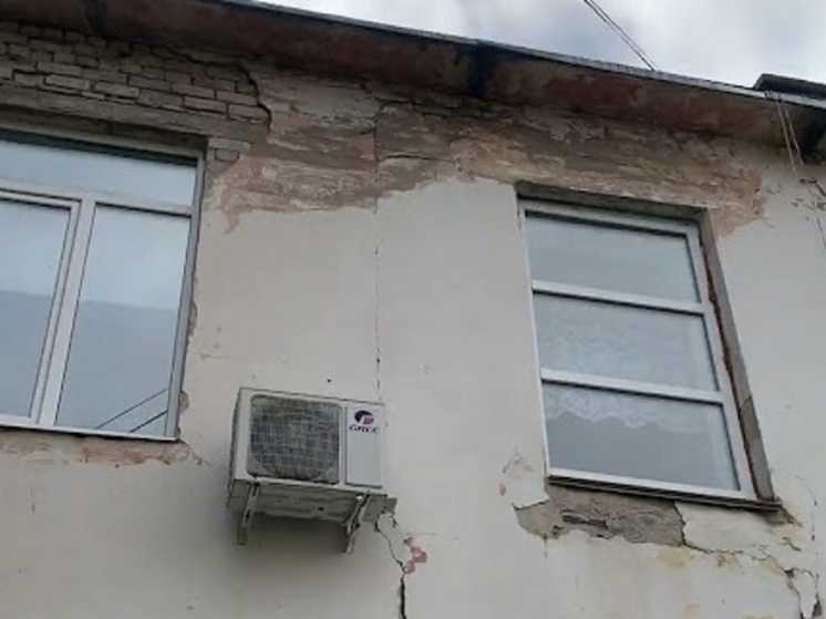 Школьникам из-под Владимира пришлось ходить в разрушающуюся школу