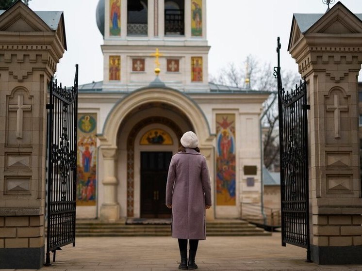 Церковный праздник 27 октября 2023 года: что нельзя делать сегодня, приметы