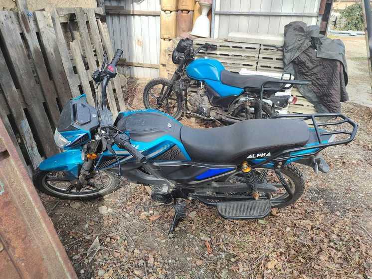 На Ставрополье подросток сломал ногу, катаясь на мопеде