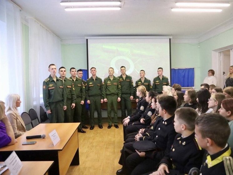 Молодежи Серпухова рассказали о подвигах  земляках -героях
