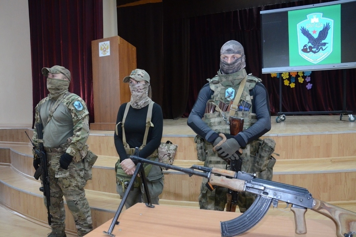 В Орловской области дружинники «Бригады Катукова» провели «Урок мужества» в колледже