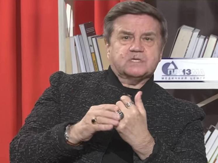 Украинский политолог Карасев заявил о завершении контракта Киева с Западом