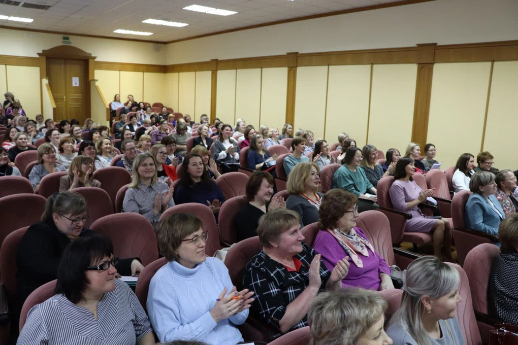 Второй съезд учителей русского языка и литературы прошел в Вологде