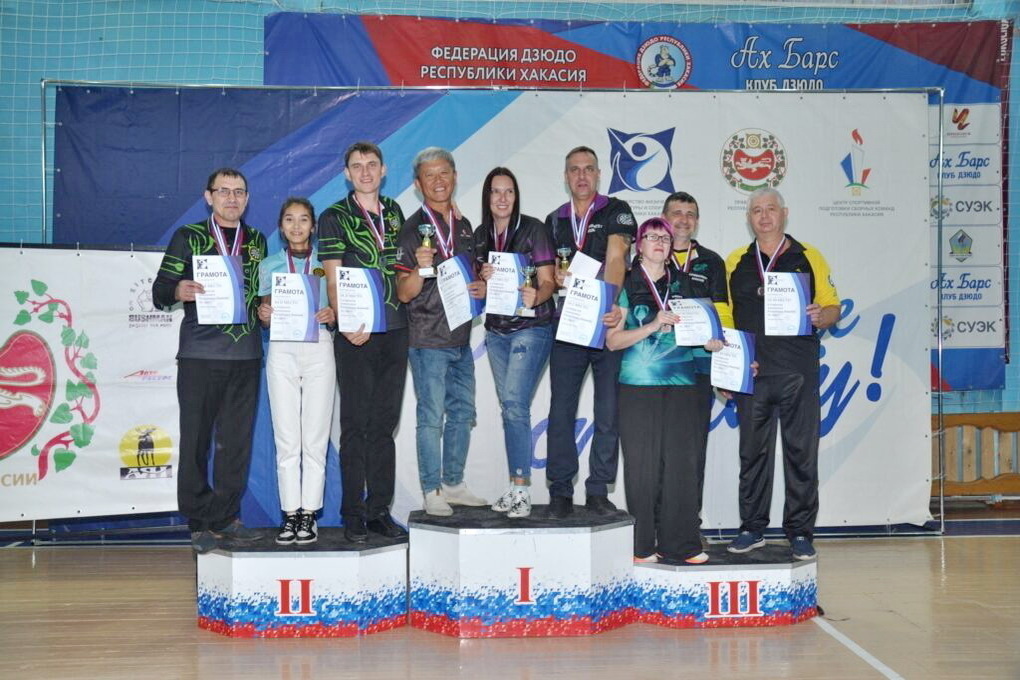 Спортсмены из Хакасии заняли призовые места на соревнованиях по дартсу
