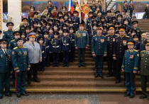 Церемония посвящения в кадеты новых воспитанников Московского президентского кадетского училища имени М