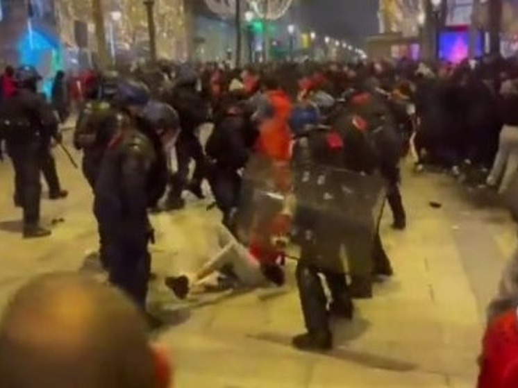 Протестующие в Нью-Йорке требуют прекратить спонсировать Израиль