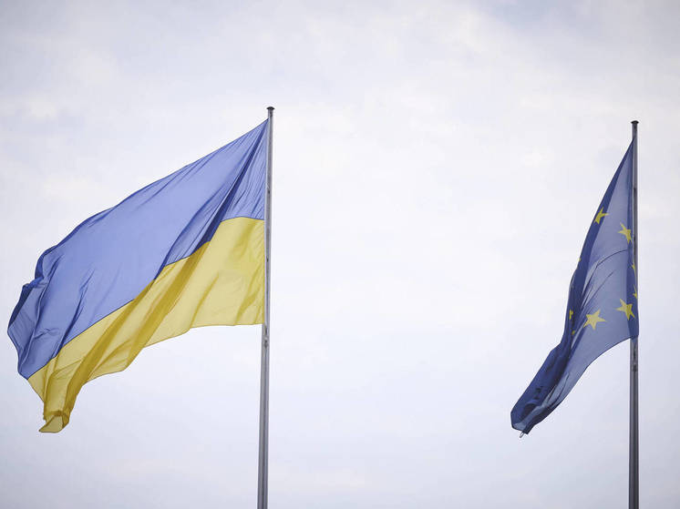 Дипломат Логвинов: ЕС поддерживают Украину ради нанесения стратегического поражения России