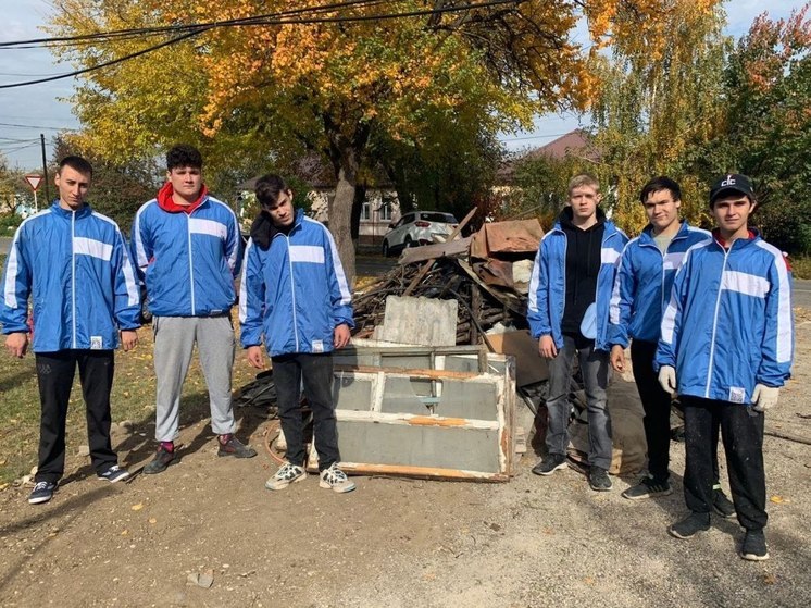 В Георгиевске волонтеры помогли семье ветерана Великой Отечественной войны