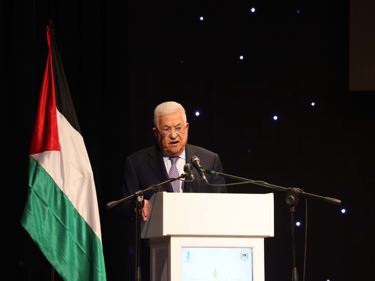 Президент Палестины попросил арабские страны созвать экстренный саммит