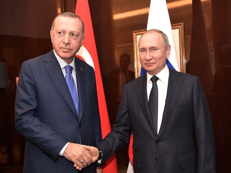 Путин поздравил Эрдогана со 100-летием провозглашения Турецкой республики