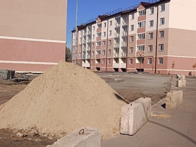 Восемьдесят многоквартирных домов отремонтировали регионы-шефы в Волновахе