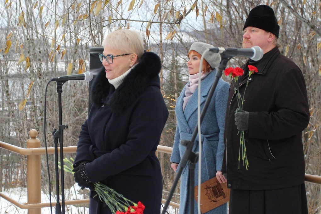 В Кольском районе почтили память героев Великой Отечественной войны