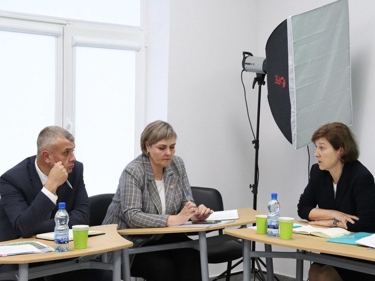 Светлана Трусенева провела совещание с главами муниципалитетов Калининградской области