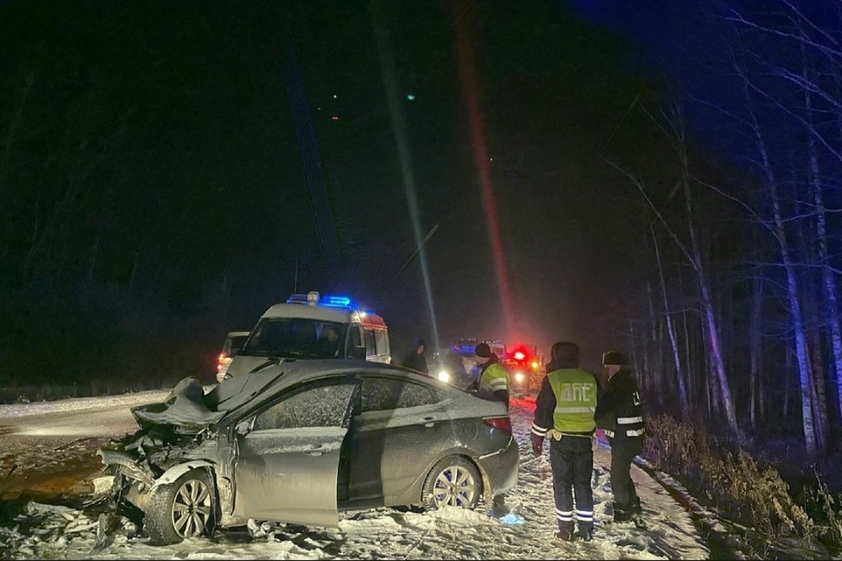 Пассажир Hyundai Solaris погиб на дороге «Екатеринбург – Реж – Алапаевск» -  МК Екатеринбург