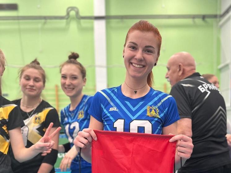 Брянские волейболистки из Ижевска вернулись с победой