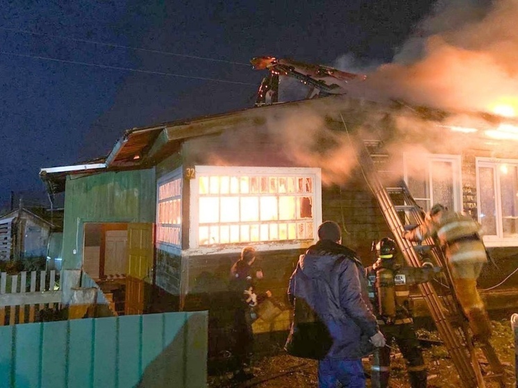 В Вельском районе выдались огненные выходные