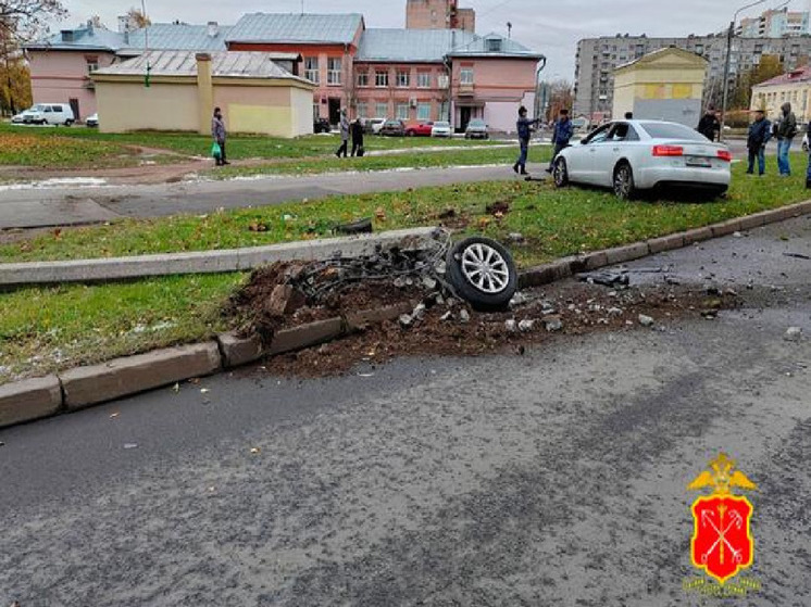 Белгородец устроил несколько ДТП на машине знакомой в Санкт-Петербурге