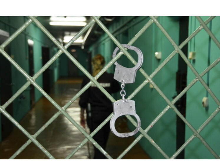 В Рославльском районе оперативники задержали подозреваемого в убийстве знакомого