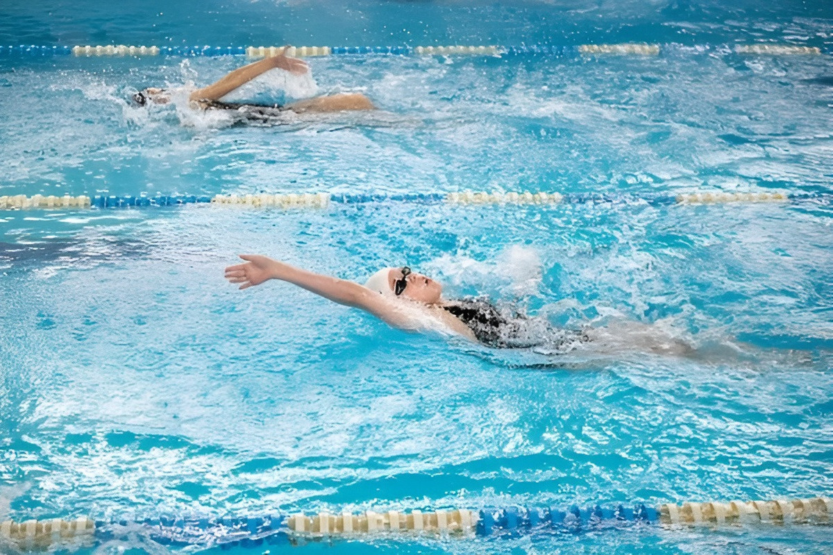 В Сочи прошли соревнования по плаванию на призы Владимира Немшилова
