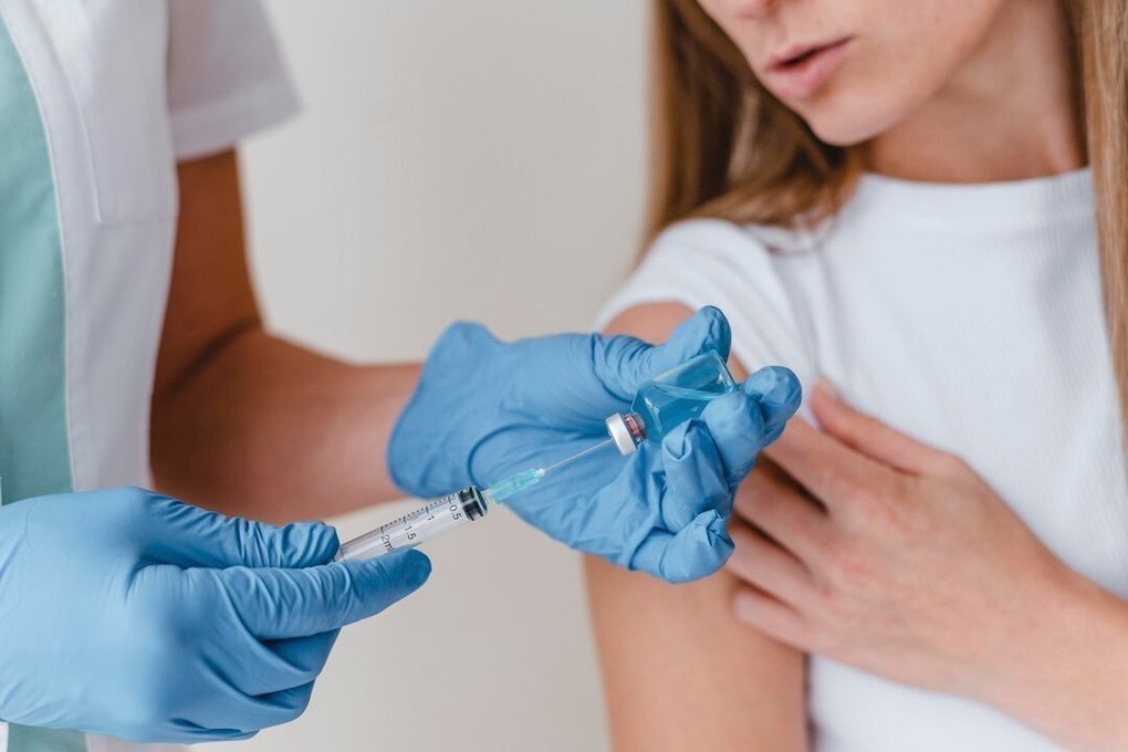 Около 230 тысяч орловцев вакцинированы против гриппа