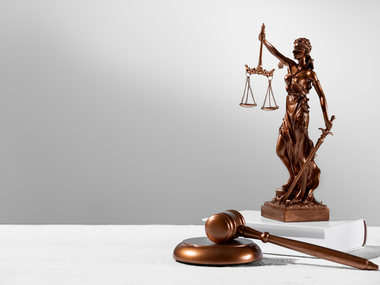 Суд рассмотрит иск к губернатору Курской области 20 ноября