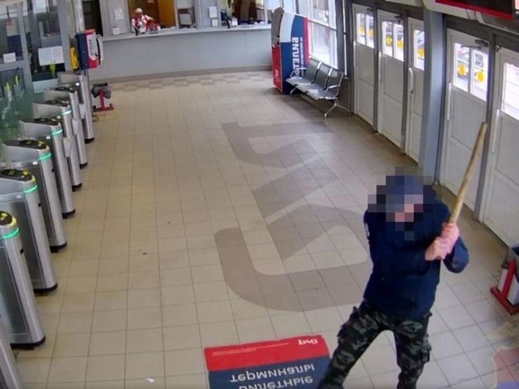 В Подмосковье задержали мужчину, который палкой избил прохожего