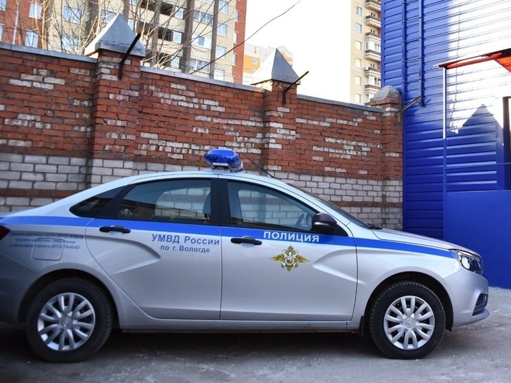 Более 77 тысяч рублей украл житель Череповца с топливной карты
