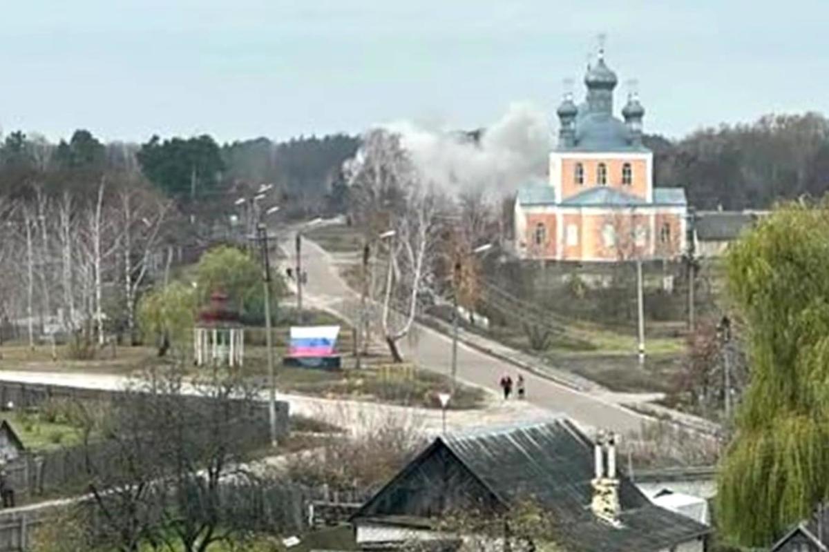 Храм в брянском поселке Белая Березка не пострадал при обстреле