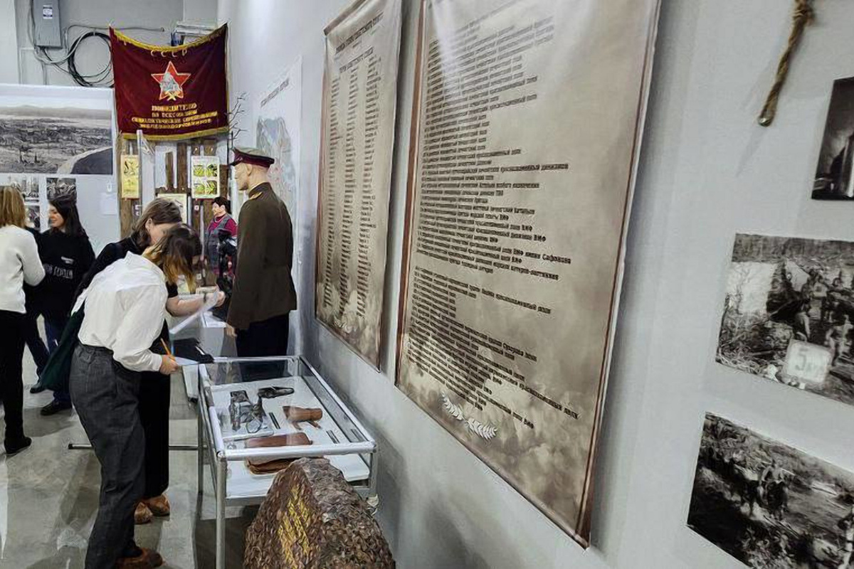 Школьники из Мурманска выиграли поездку в московский Музей Победы