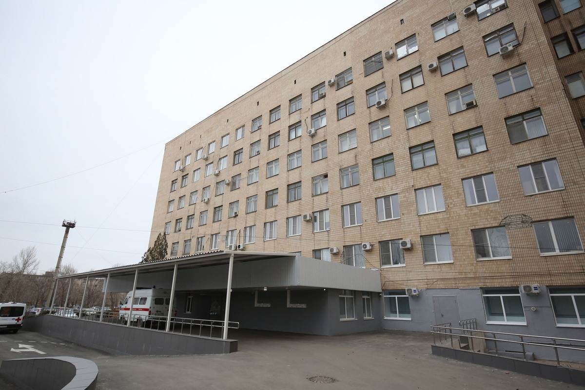 Больница фишера отделения. Городская клиническая больница 1 Волжский. Больница Фишера Волжский. Фишера больница Волжский поликлиника. Стационар Фишера Волжский.